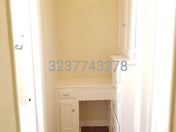2nd image of 1221 S Westmoreland Ave