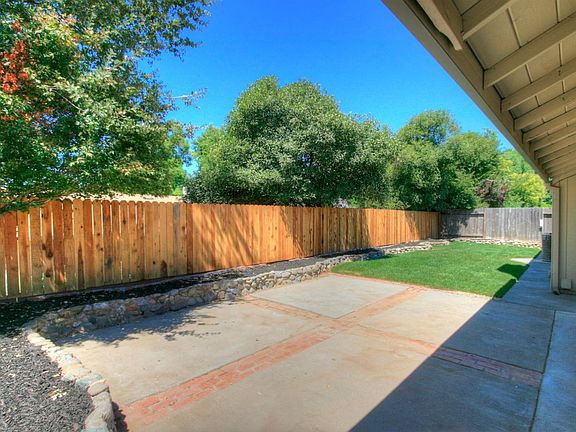 4th image of 7349 Holworthy Way