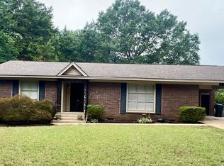 1823 James St, Jonesboro, AR 72401
