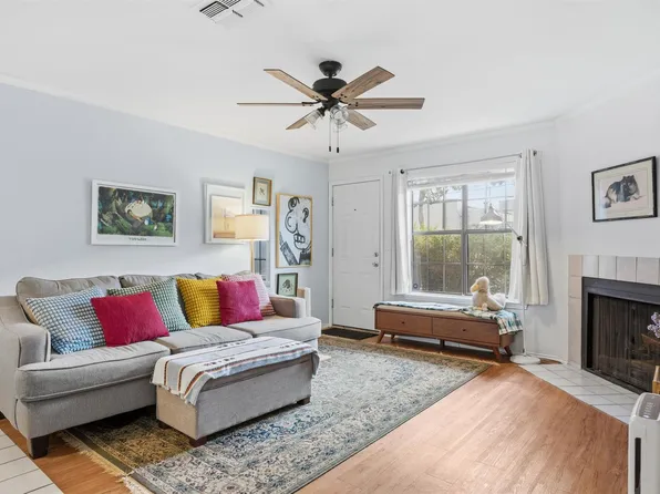 2215 Post Rd APT 1018, Austin, TX 78704
