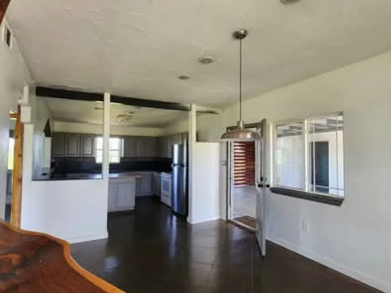 744 County Road 4711 — Photo 5