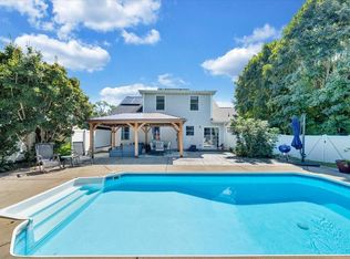 1313 Trevino Dr NE, Roanoke, VA 24019