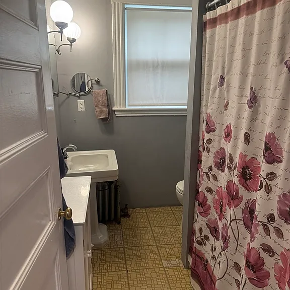 123 Ashland St #1 — Photo 14