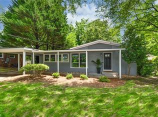 3218 Fielding Pl, Greensboro, NC 27405