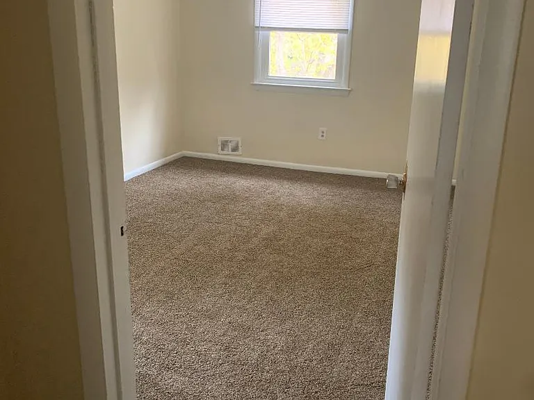 9760 Bellcrest Rd — Photo 9