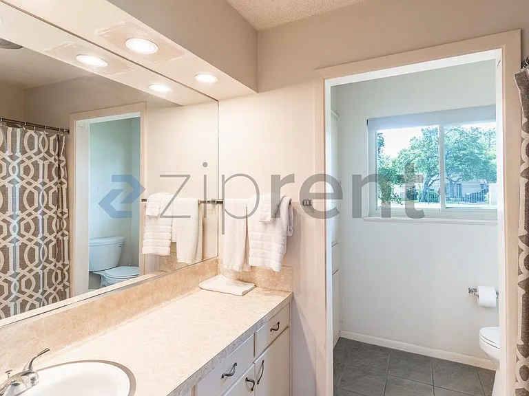 6501 Mesa Dr — Photo 14