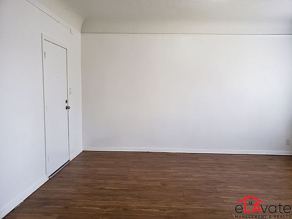 4th image of 437 W 50th St #569
