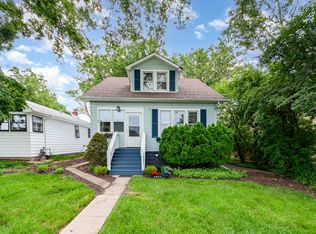 741 S Jackson St, Hinsdale, IL 60521