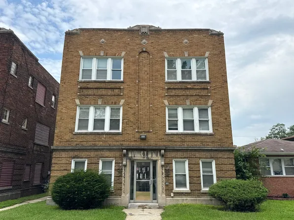 40 Webb St, Calumet City, IL 60409