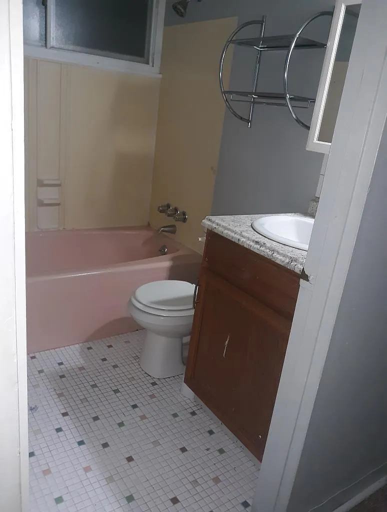1 bed, 600 sqft, $880 — Photo 3