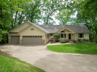1700 Monroe Bch, Battle Creek, MI