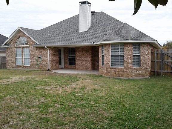 2nd image of 2600 John Dr