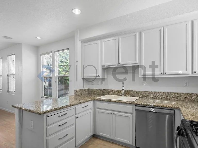 227 Parc Place Dr — Photo 14