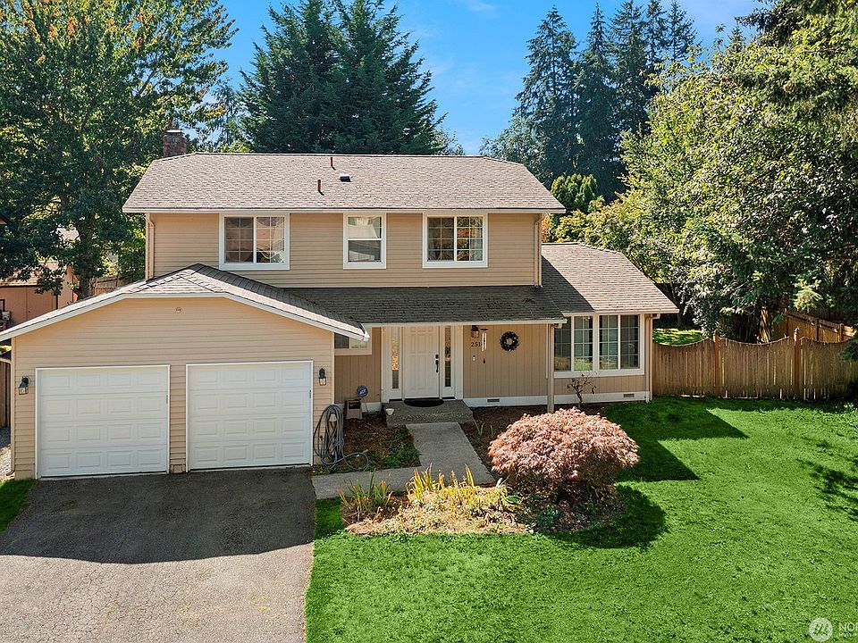 1st image of 2514 171st Pl SE