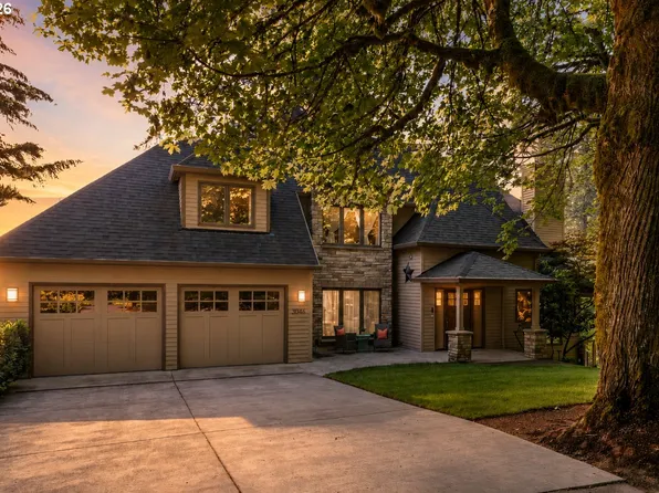 3046 SW Fairmount Blvd, Portland, OR 97239