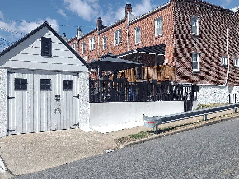 4701 Dunkirk Ave — Photo 3