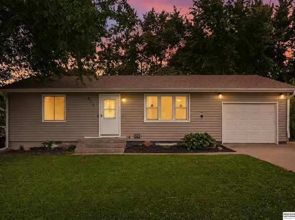 825 F St, Eagle, NE 68347