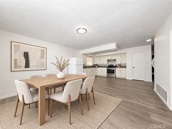 3rd image of 12943 California St