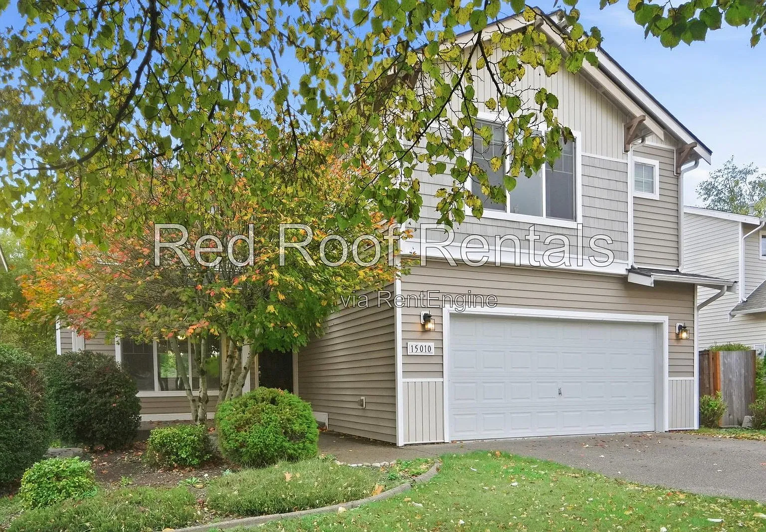 4 bed, 2.5 bath, 2208 sqft, $2,900 — Photo 1