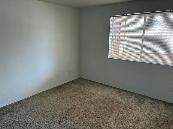 2nd image of 780 Copper Ln APT 203