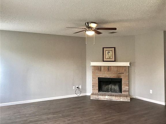 2nd image of 5505 Ventura St