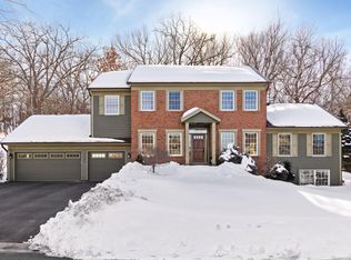 1486 Kings Wood Rd, Eagan, MN 55122