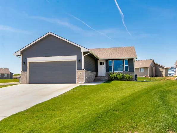 1705 N Kap Ct, Wichita, KS 67235