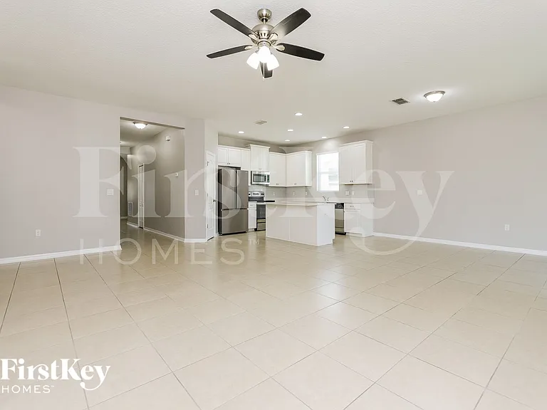 12187 Prairie Plantation Way — Photo 2