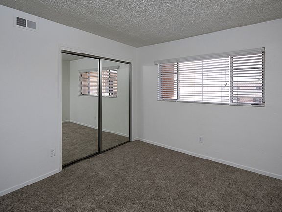 5th image of 1918 Emerald St APT 212