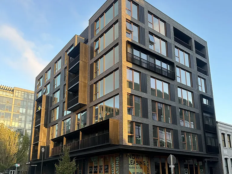 DOCK 59 APARTMENTS — Photo 1