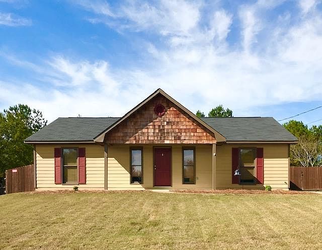 1st image of 558 Lee Road 412