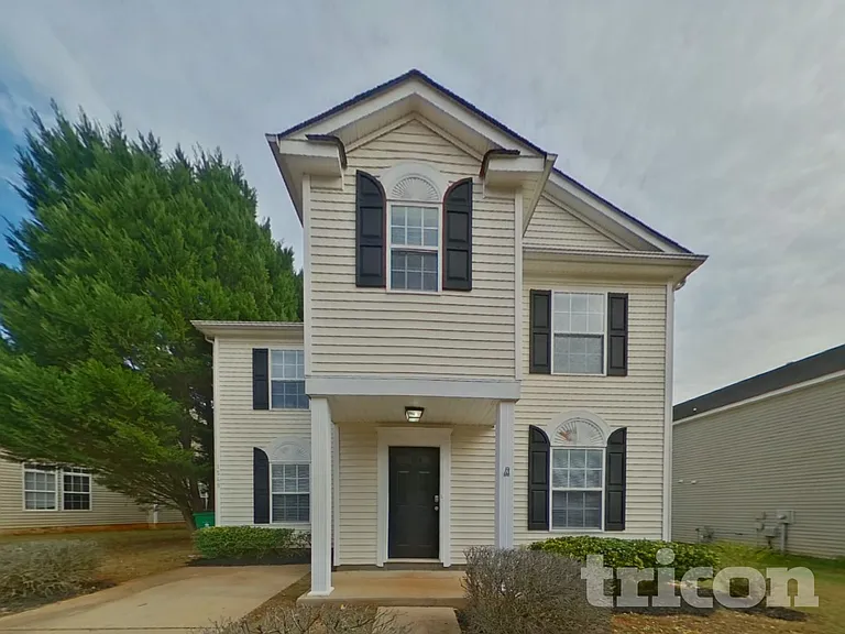 1548 Hollow Maple Dr — Photo 2