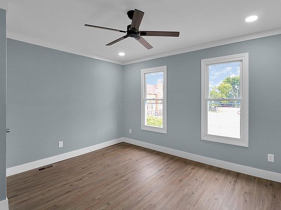 5th image of 204 E Woodrow Ave #6