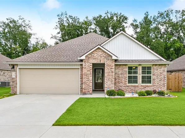 319 Pretty Acres Ave, Hahnville, LA 70057