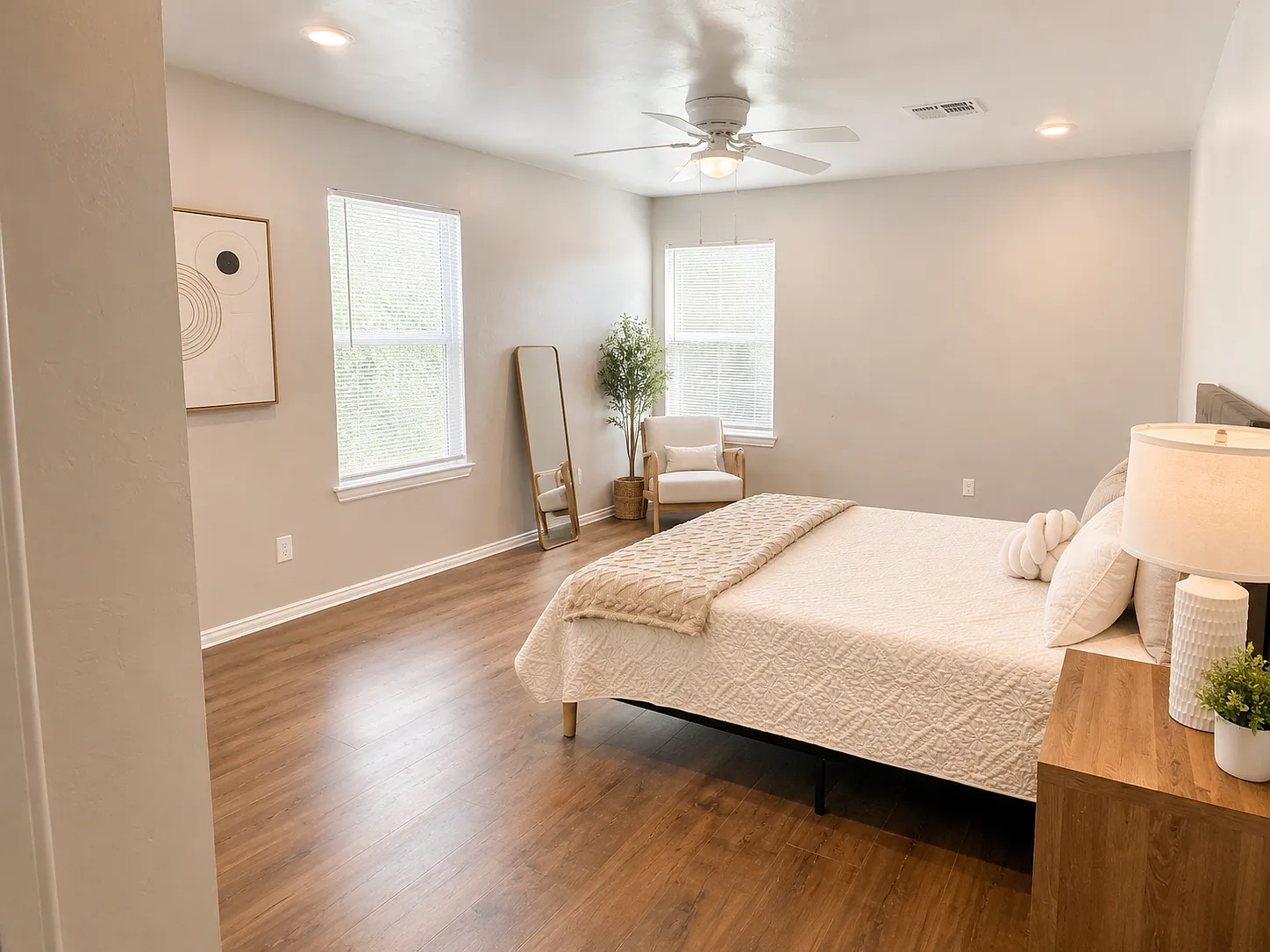 3 bed, 1228 sqft, $1,800 — Photo 4