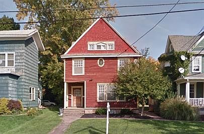 1st image of 304 Highland St APT 1