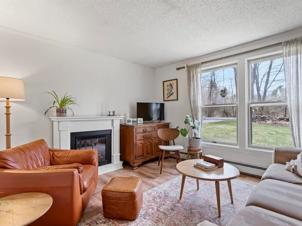 52 Sanborn Road, East Kingston, NH 03827
