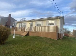 45 Leeside Dr, Coxheath, NS B1R1S5