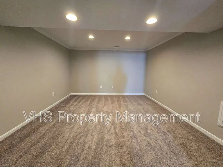 2520 Post Oak Dr — Photo 38
