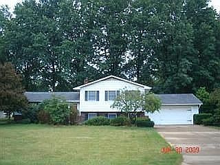 2nd image of 3767 Allenwood Dr SE