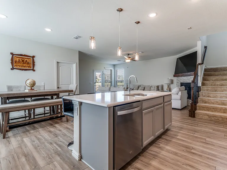 8715 Royal Star Rd — Photo 17