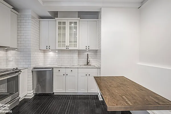 Rented by Brown Harris Stevens | media 15