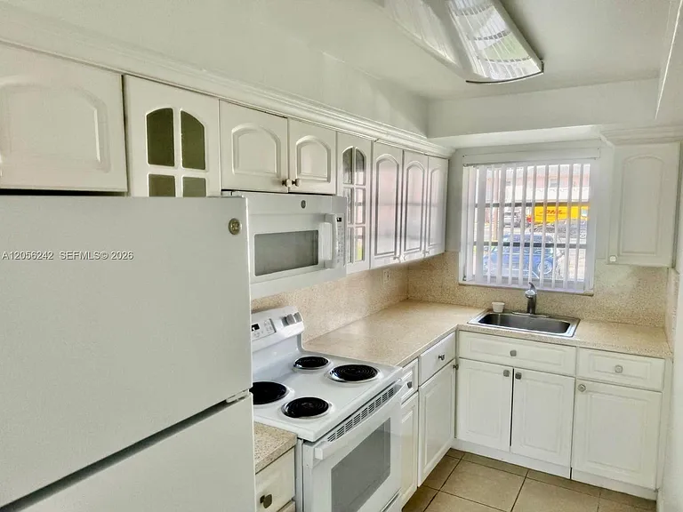 7348 SW 82nd St #C118 — Photo 14