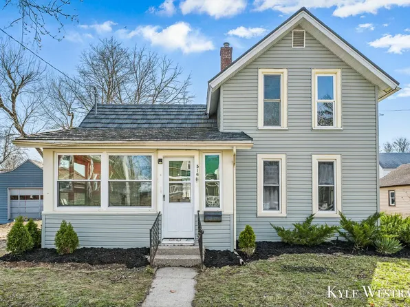 516 Pearl St, Belding, MI 48809