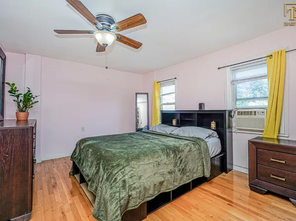 22 Gordon Street image 15 of 32