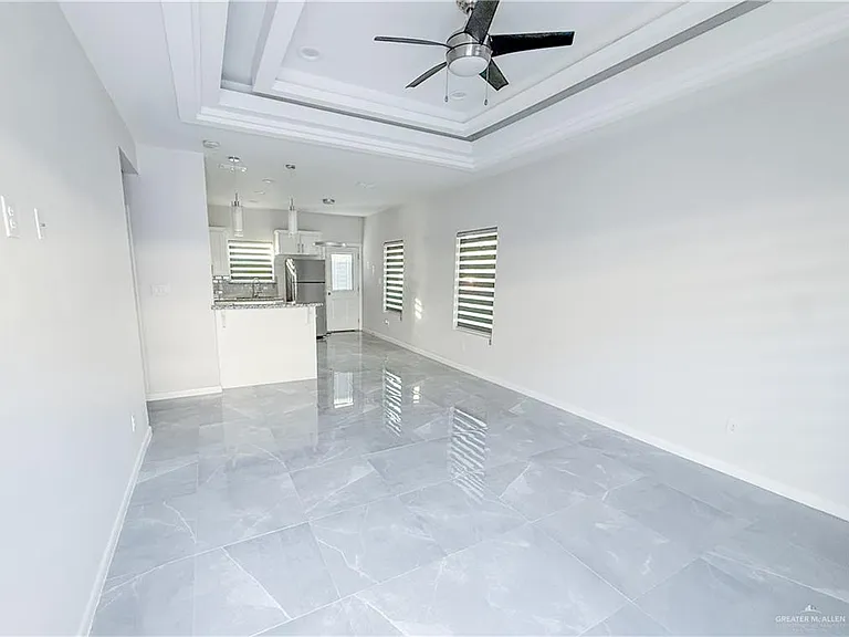 5704 Puffin Ave #4 — Photo 3