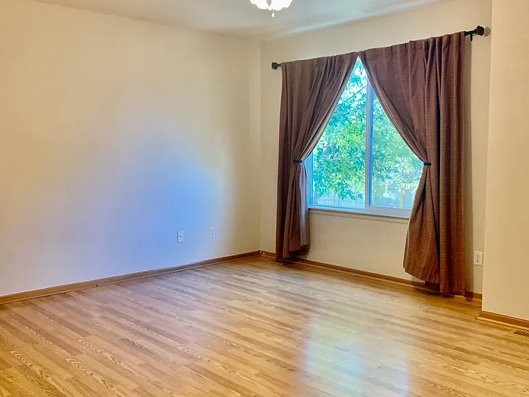 1757 Reliance Cir — Photo 21