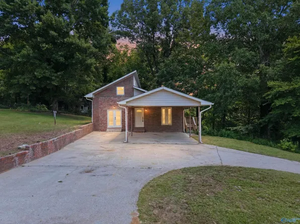 9771 Sgt Holden Ln, Athens, AL 35614