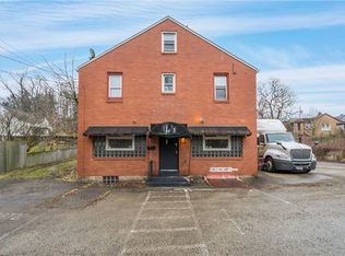 825 5th Ave, East Mc Keesport, PA 15035