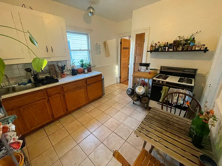 1438 Glendale Blvd — Photo 5